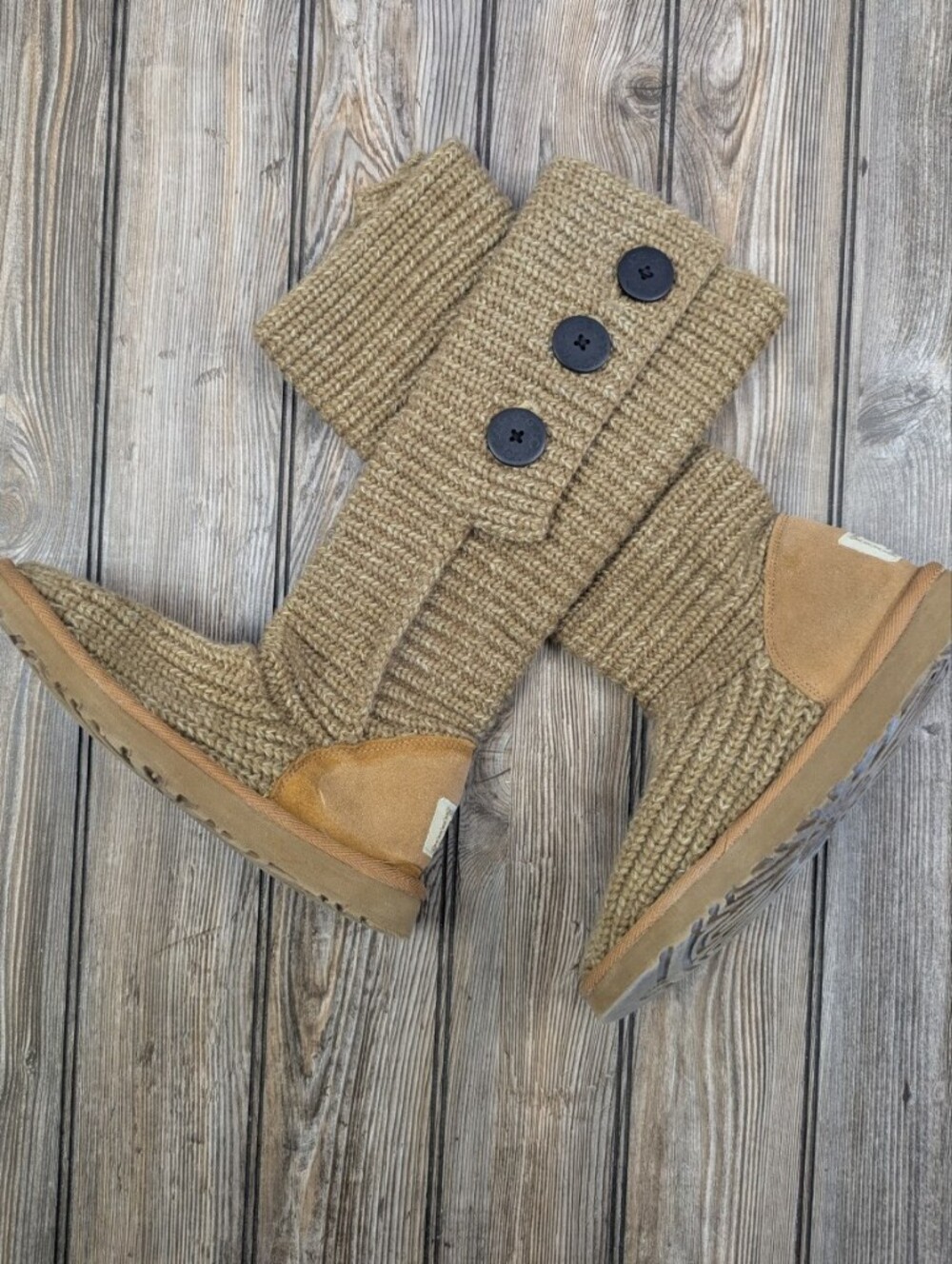 STAINED UGG Australia Classic Cardy Knit Boots Sand Tan Button Up 5819 Size 9